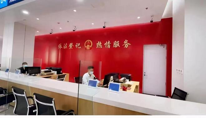 海陽(yáng)市 優(yōu)化營(yíng)商環(huán)境新篇章，證照代辦服務(wù)助力政務(wù)服務(wù)再升級(jí)